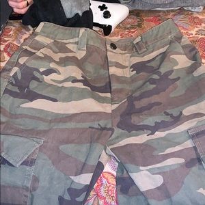 green camp pants